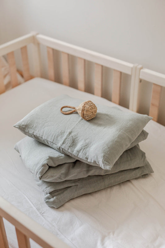 Linen baby bedding by AmourLinen